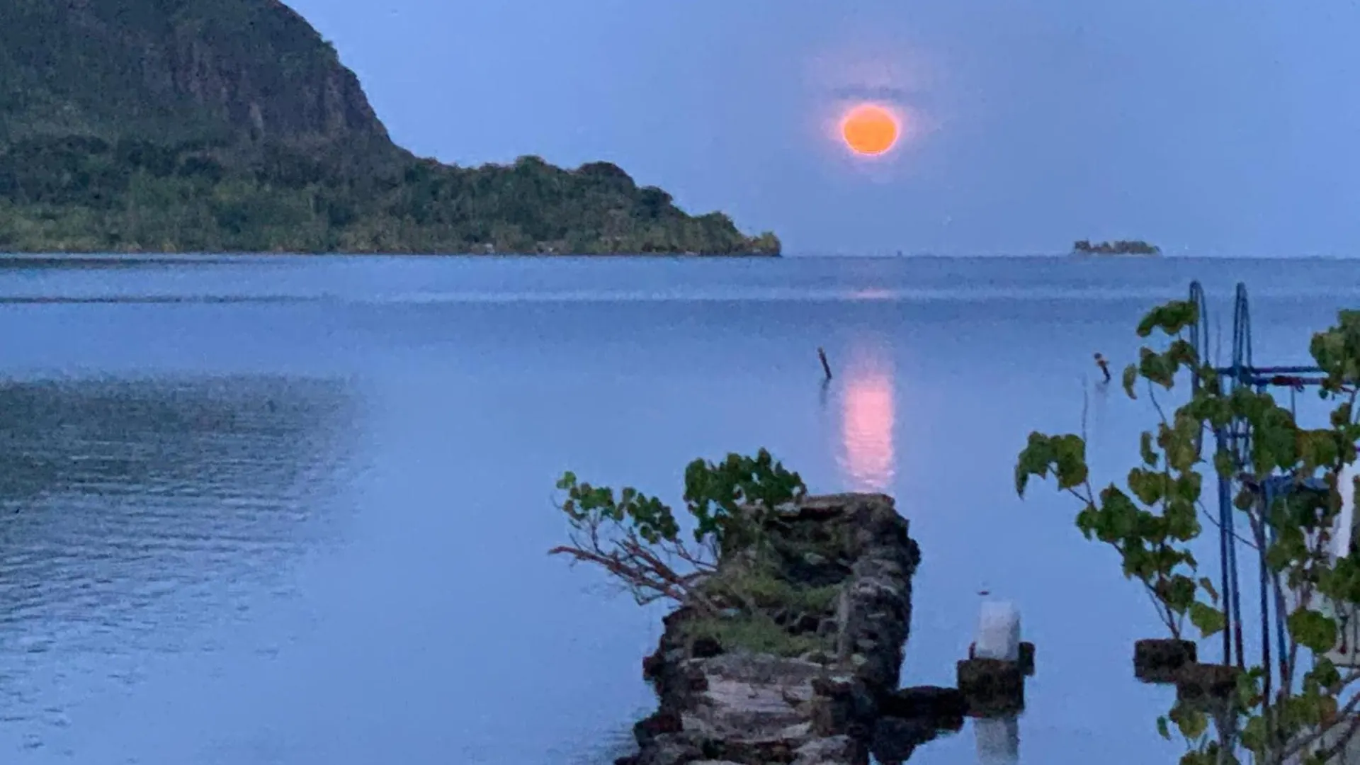 Konukevi Maroe Bay Lodge HUH